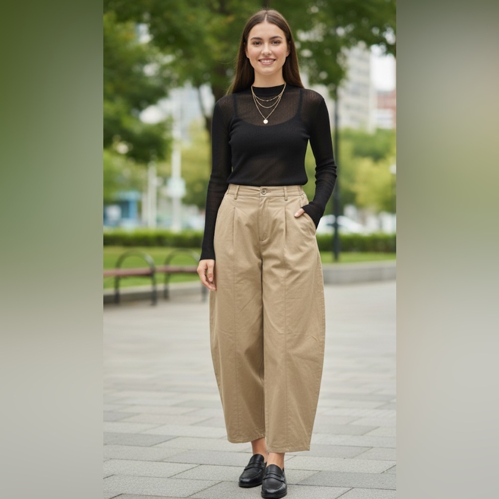 Mria Minimalist Barrel Pants Size S